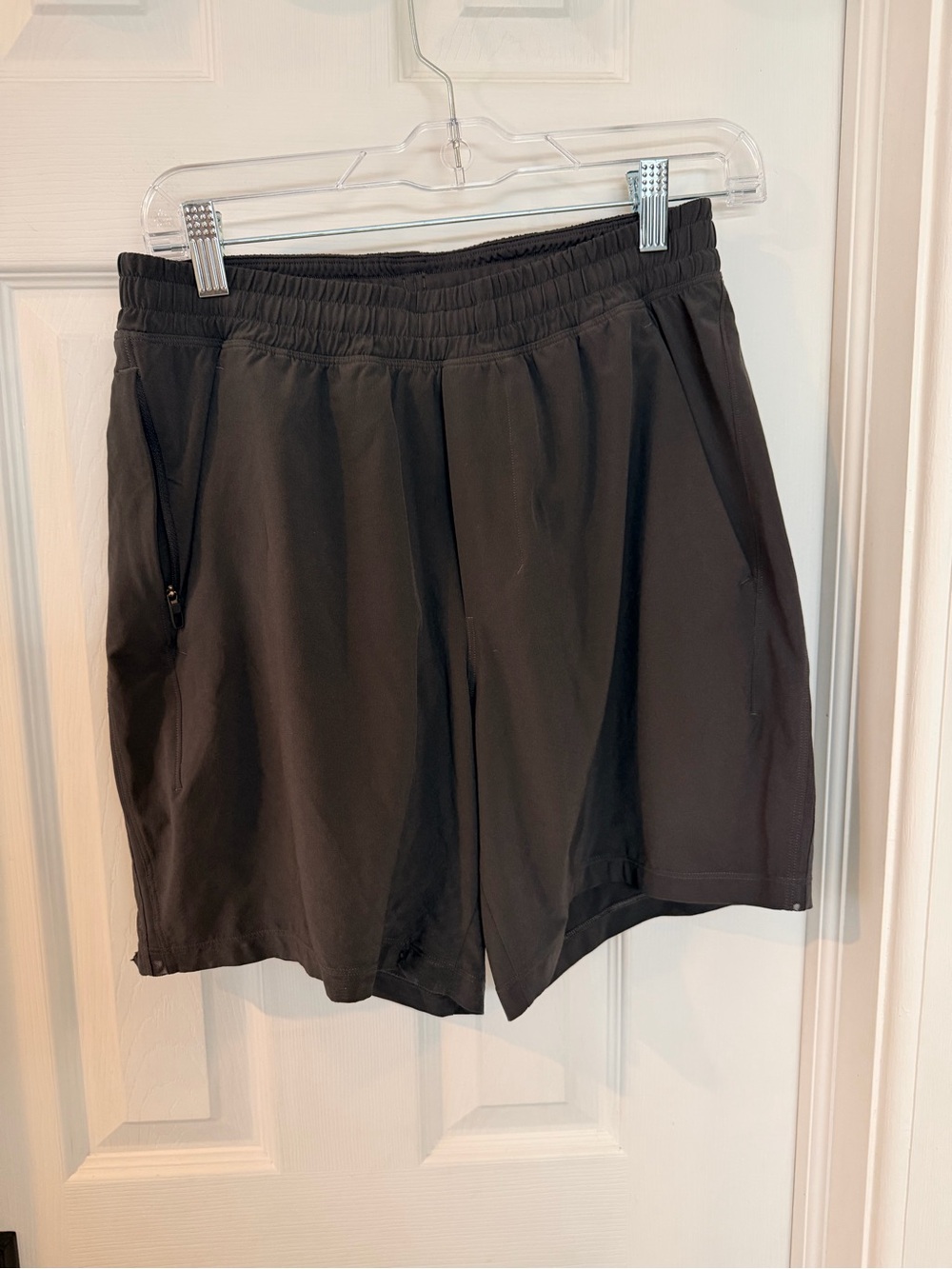 Lululemon Black Athletic Running Training Shorts Size Small Lined Zip Pocket